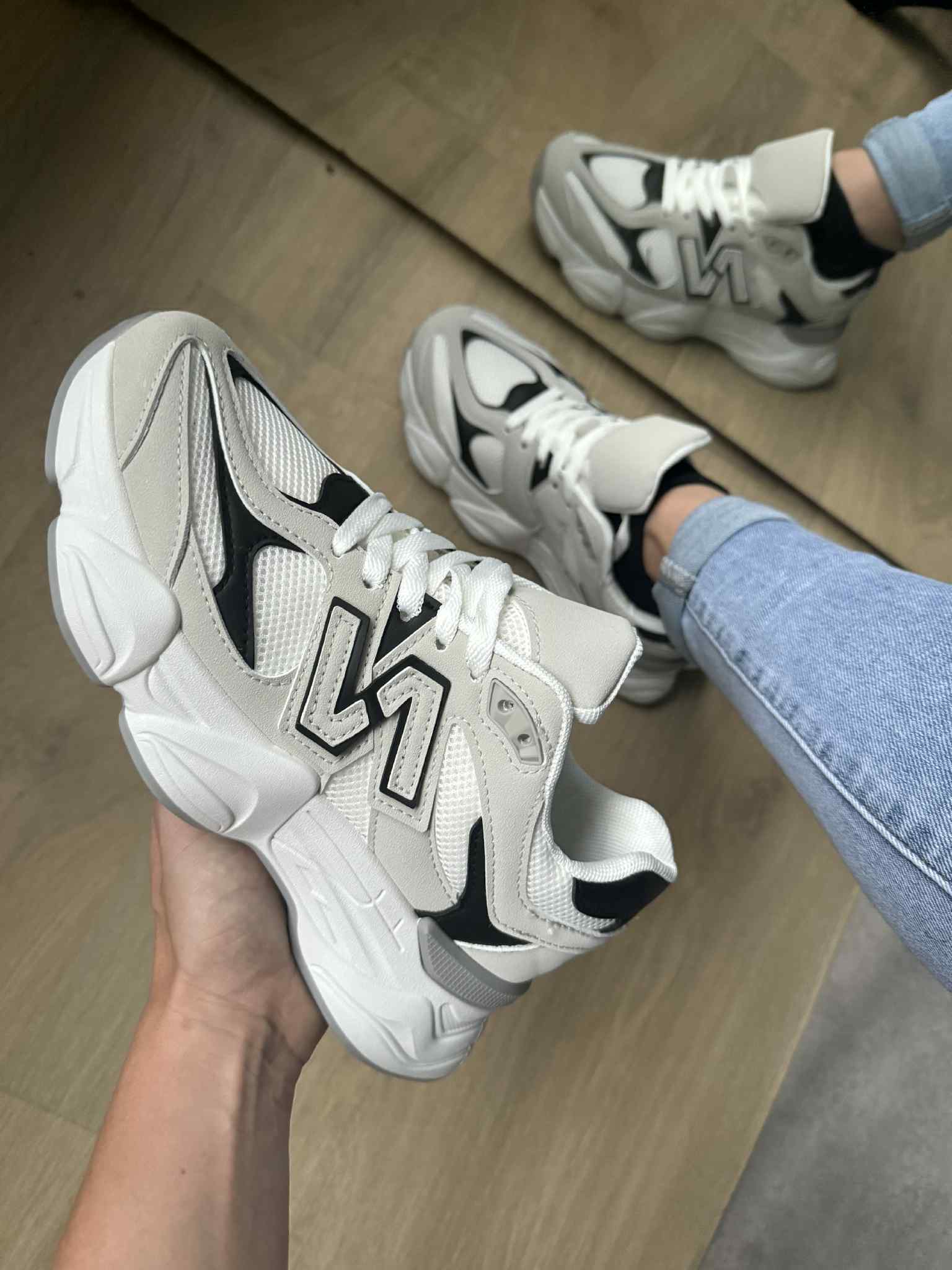 Sneaker Dana Beige - Komfort i styl na każdy dzień